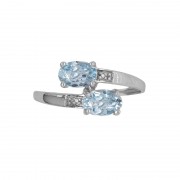 Bague Carador Or blanc 375/000 et Topaze bleue clair Bague Carador Or blanc 375/000 et Topaze bleue clair