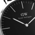 Montre argenté bracelet cuir noir Daniel Wellington