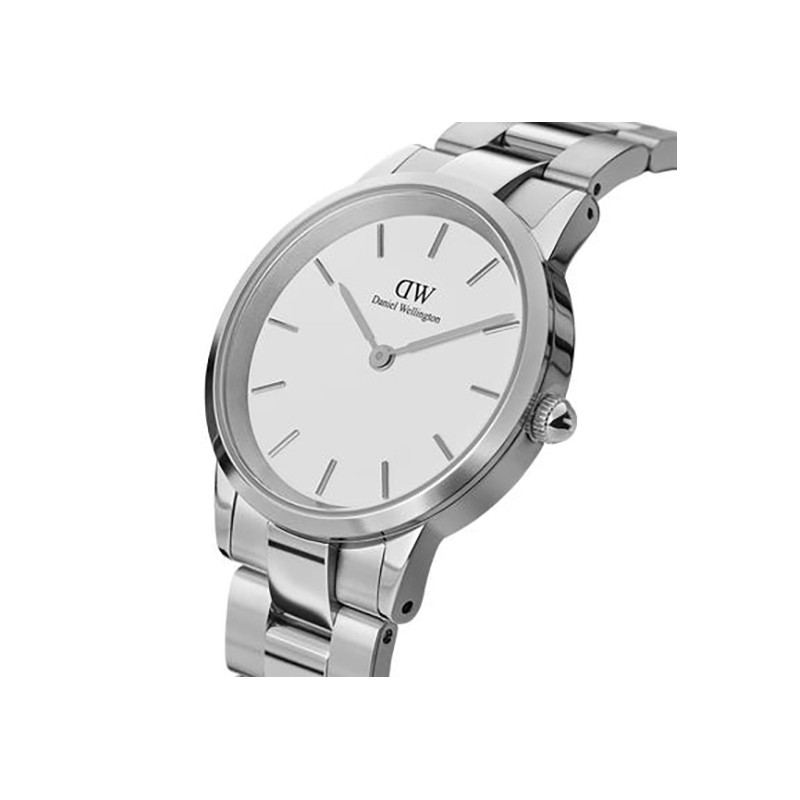 montre femme acier argenté Daniel Wellington