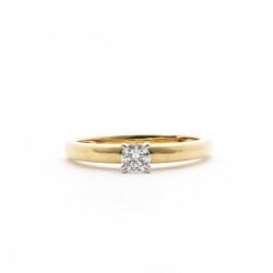 Bague Solitaire Or jaune 750/000 et diamant 0.18