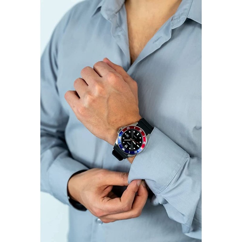 Montre analogique Casio bracelet résine noir