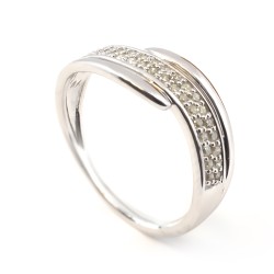 BAGUE FANTAISIE CARADOR EN OR BLANC 375/000 ET DIAMANTS 0.19 CARAT