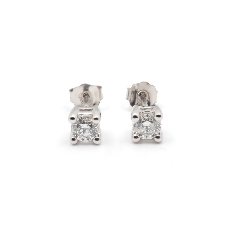 Boucles d'oreilles Carador solitaire or blanc 375/000, diamant 0,40 cts