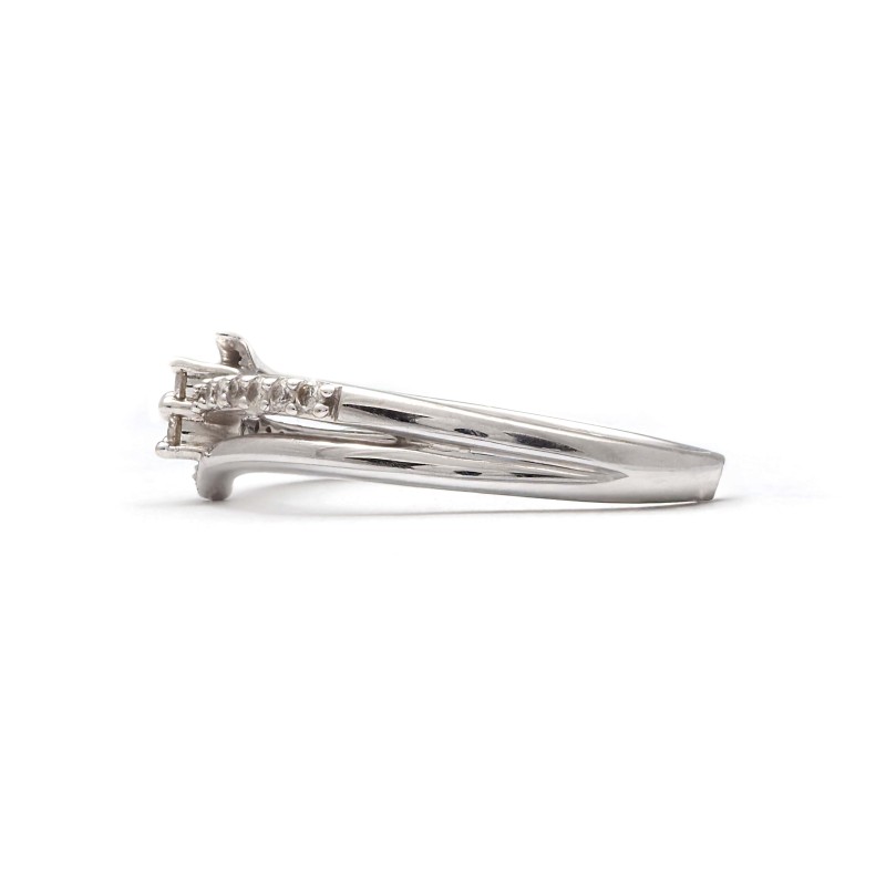 Bague Carador Or Blanc 375/000 Diamants