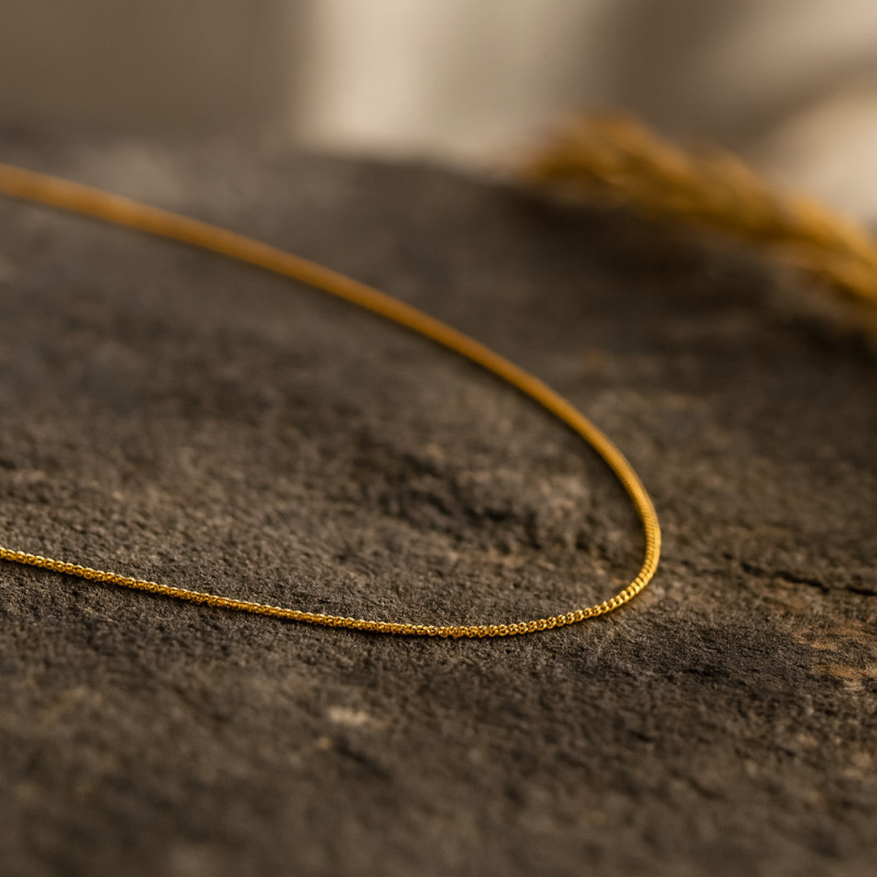 Chaine Carador Or jaune 750/000 Maille gourmette fine 50 cm