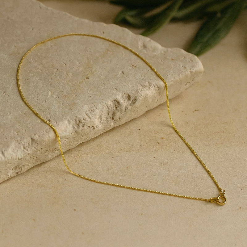 Collier CARADOR or jaune 750/000 maille gourmette 50 cm