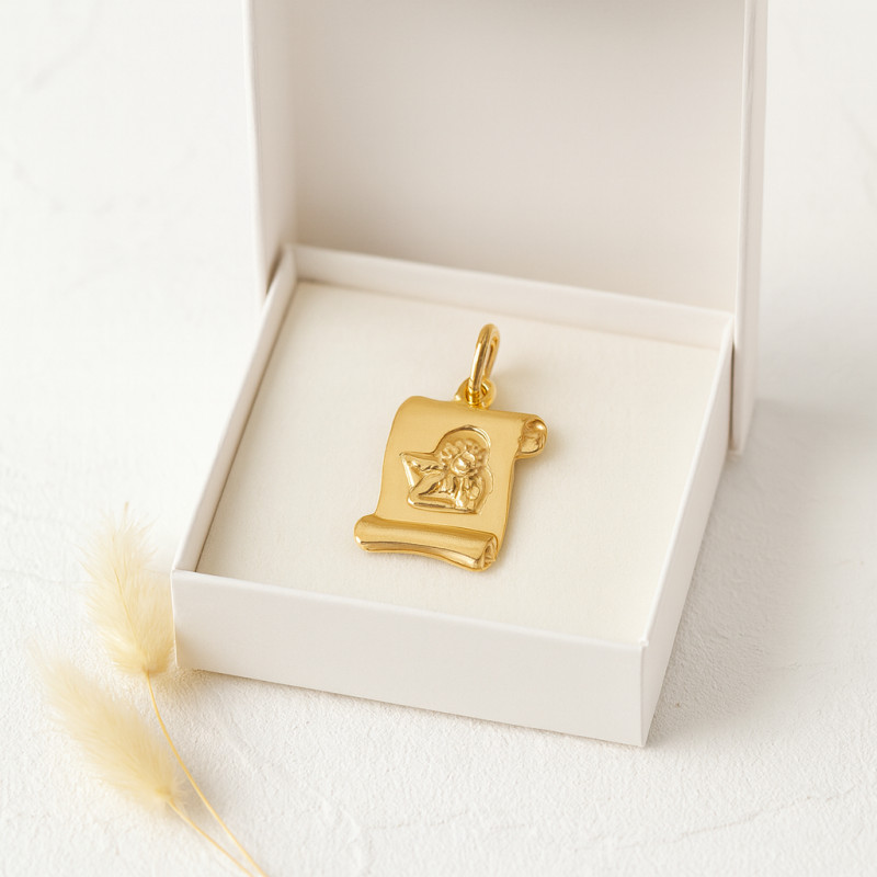 Médaille parchemin Carador ange en or jaune 750/000
