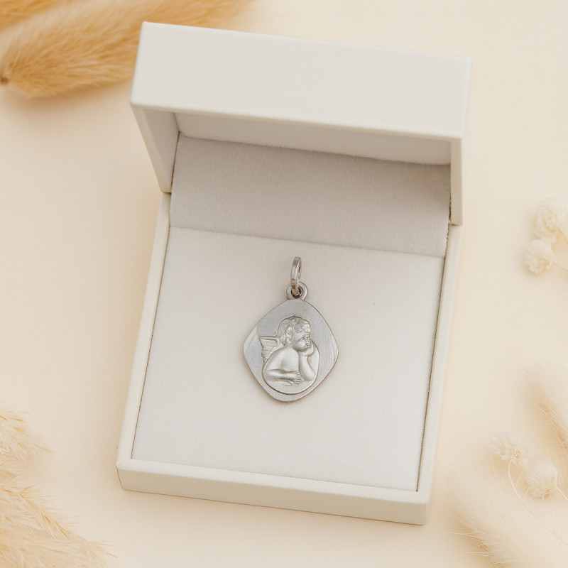Médaille ovale Carador ange en or blanc 750/000