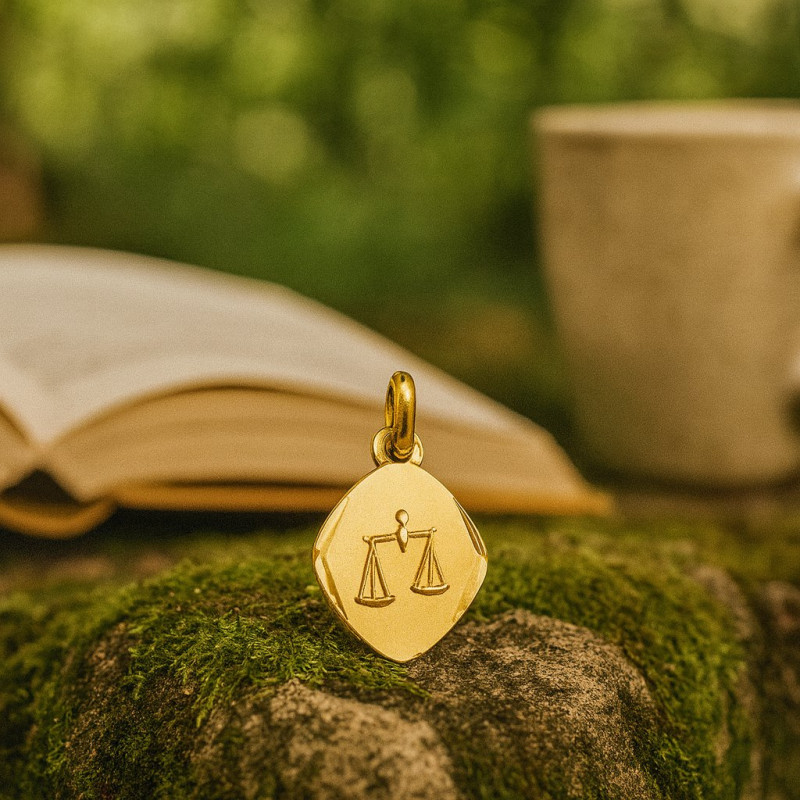 Pendentif Signe astrologique Balance Carador en Or jaune 375/000