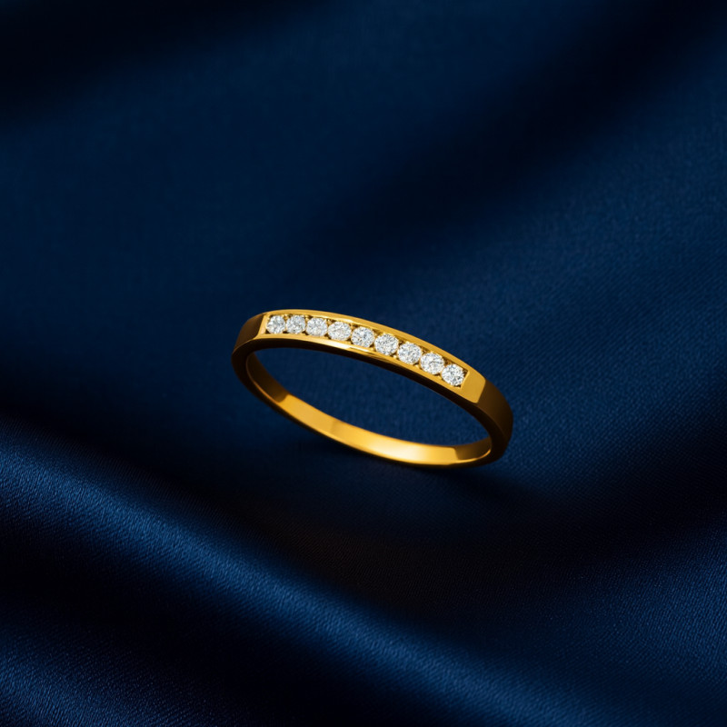 Bague Type Alliance demi-tour serti rail or jaune 750/000