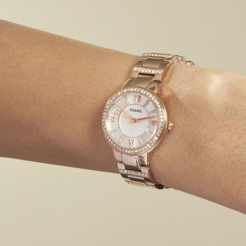 Montre analogique Fossil collection Virginia bracelet acier argenté