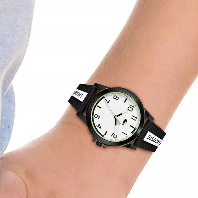 Montre Analogique Lacoste collection Teen/Rider bracelet silicone noir blanc