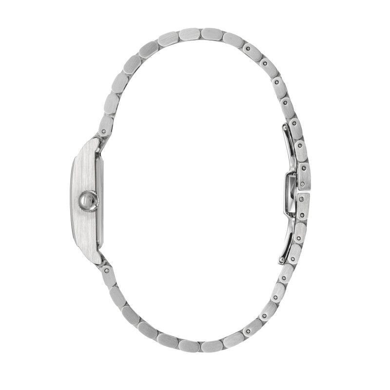 Détail du bracelet de la montre Lip Churchill C18 en acier à maille fine et de sa boucle déployante.