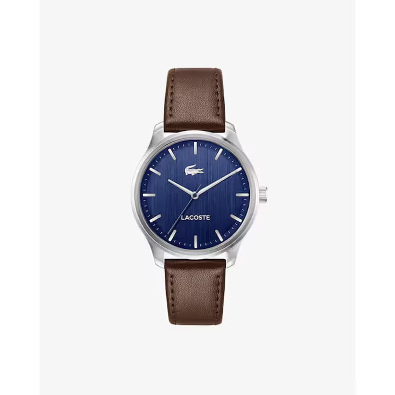 Montre Analogique à Quartz LACOSTE Collection Lisbon bracelet cuir marron en packshot.