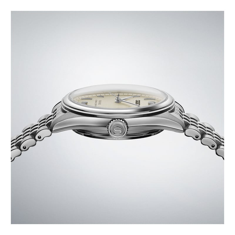 Montre Automatique SEIKO Collection Presage Bracelet Acier - Gros plan sur le cadran soie et le brac