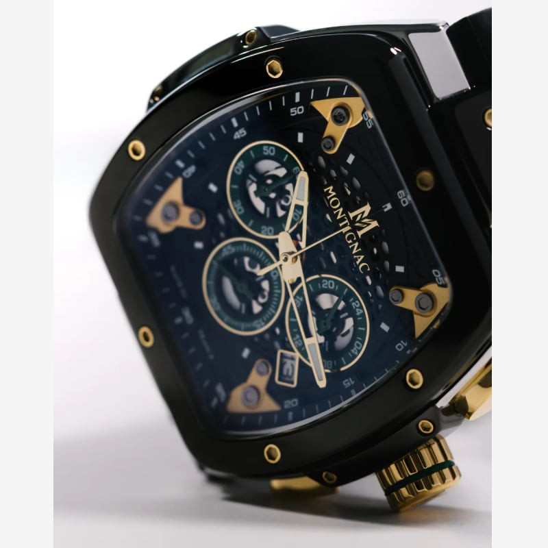 Détail de la Montre Quartz MONTIGNAC Collection Paladin Chronographe Bracelet Silicone Noir.