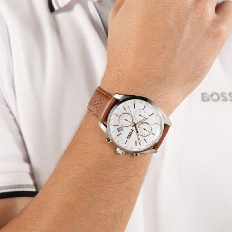 Montre homme Quartz Chronographe Hugo Boss collection Grand Prix 44 bracelet cuir de veau marron por