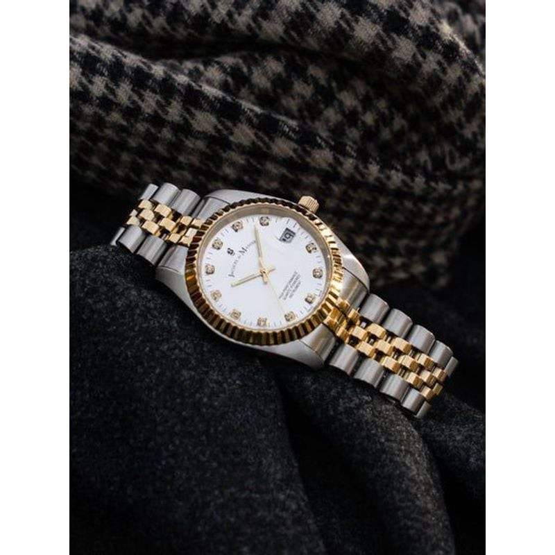 Montre Analogique JACQUES DU MANOIR Collection Inspiration Bracelet acier bicolore dans une ambiance