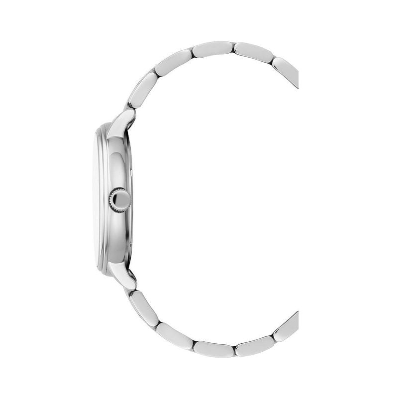 Profil de la montre JDM Military Kilo : boîtier acier 40 mm fin, couronne et maillons polis du brace