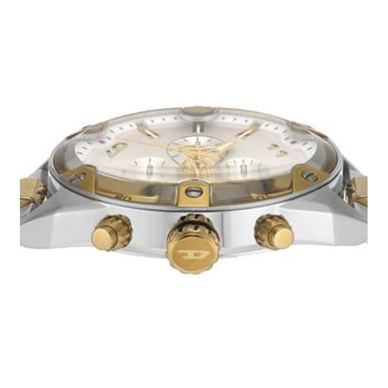 Montre Analogique DIESEL collection Spiked bracelet acier bicolore, gros plan sur les détails.