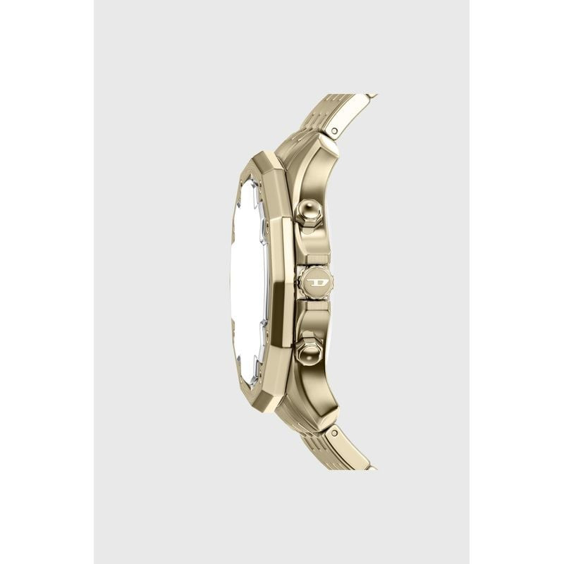 Montre Analogique DIESEL collection Stinger bracelet acier doré, packshot sur fond blanc.