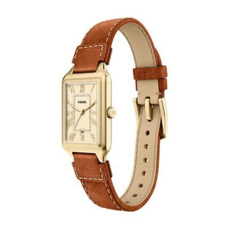 Montre Analogique FOSSIL Collection Raquel bracelet cuir marron portée au poignet, style élégant et 