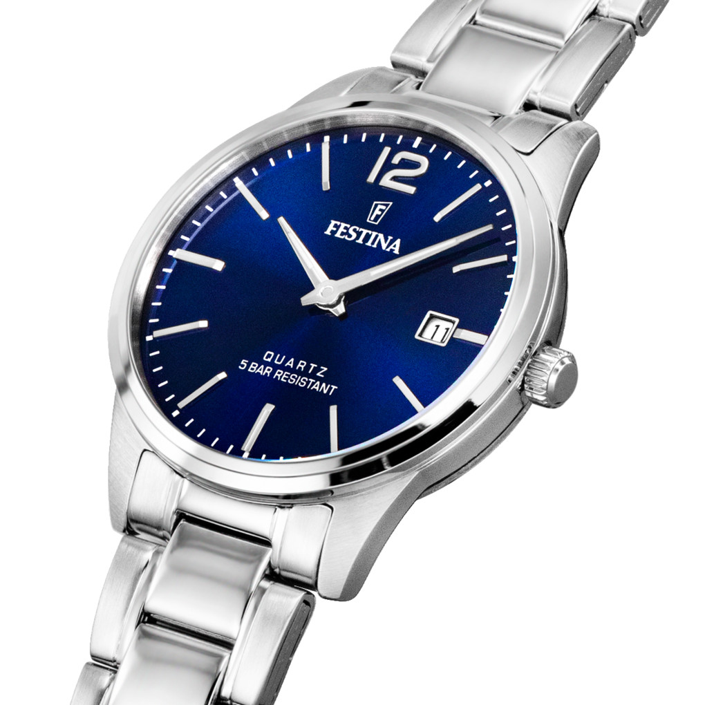 Montre Analogique FESTINA Collection CLASSICS bracelet acier argenté