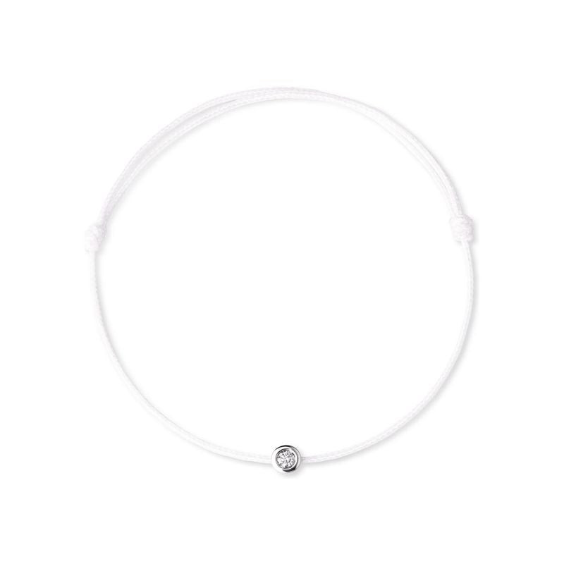Bracelet Mauboussin Showcase cordon blanc et médaillon or blanc 18 carats serti d'un diamant centré