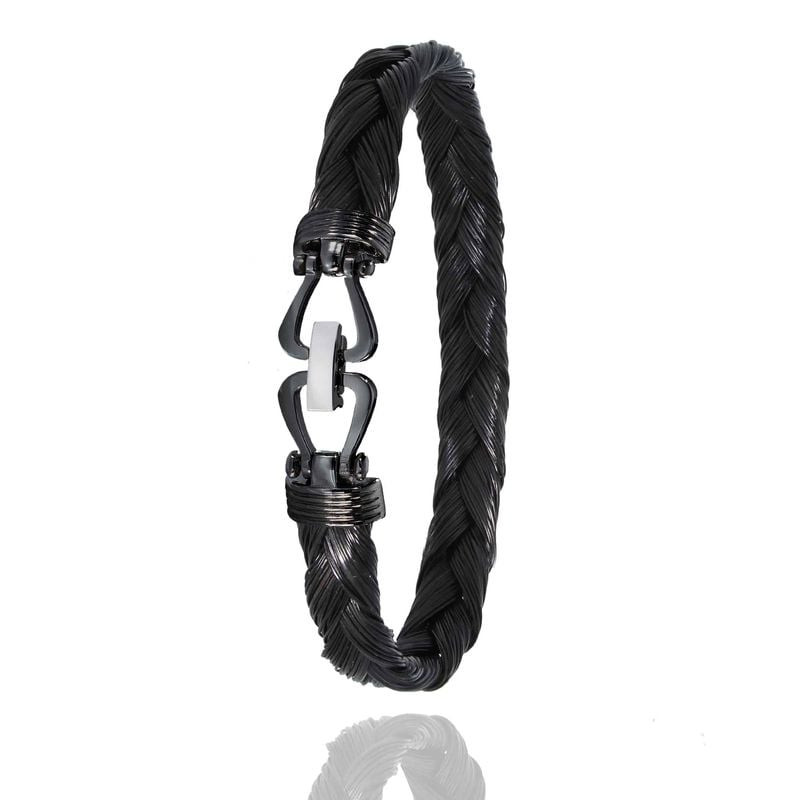 Bracelet Albanu Naukluft Noir en poil de girafe tressé, fermoir or 18 carats et acier PVD noir, vue 