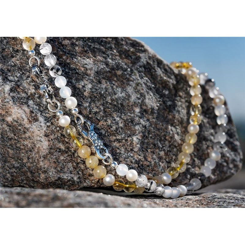 Collier Trollbeads Rêves d'Énergie Pierre Fine Multicolore, un bijou artisanal aux pierres naturelle