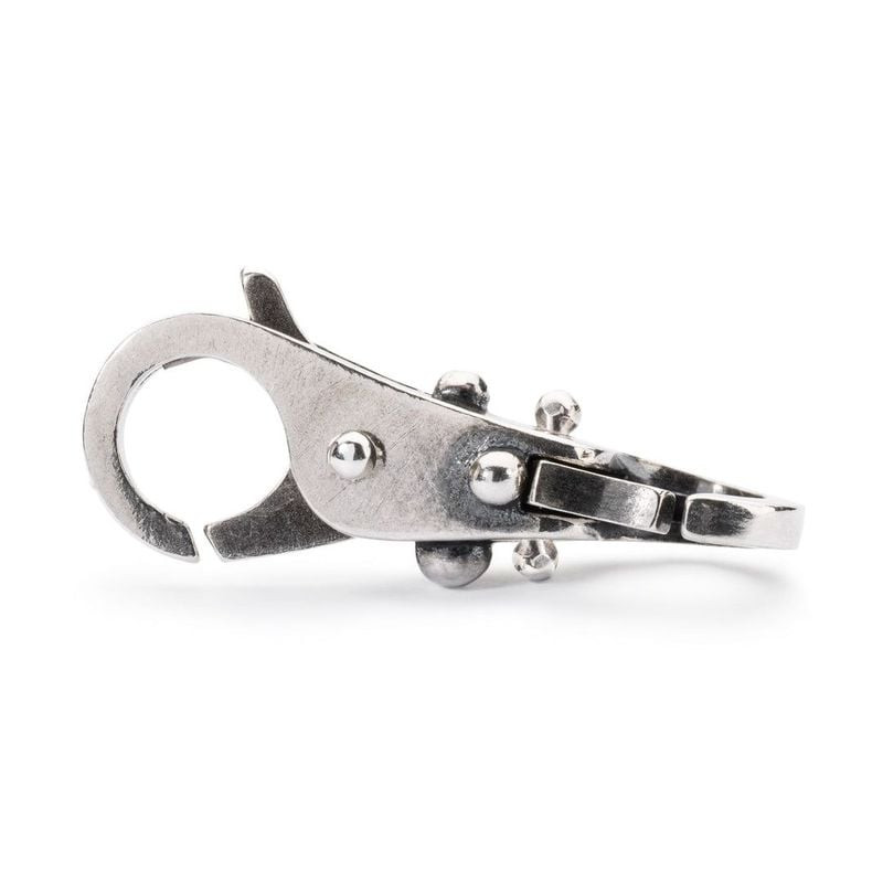 Fermoir Trollbeads Gouttes de sagesse en argent sterling, vu de profil sur fond blanc