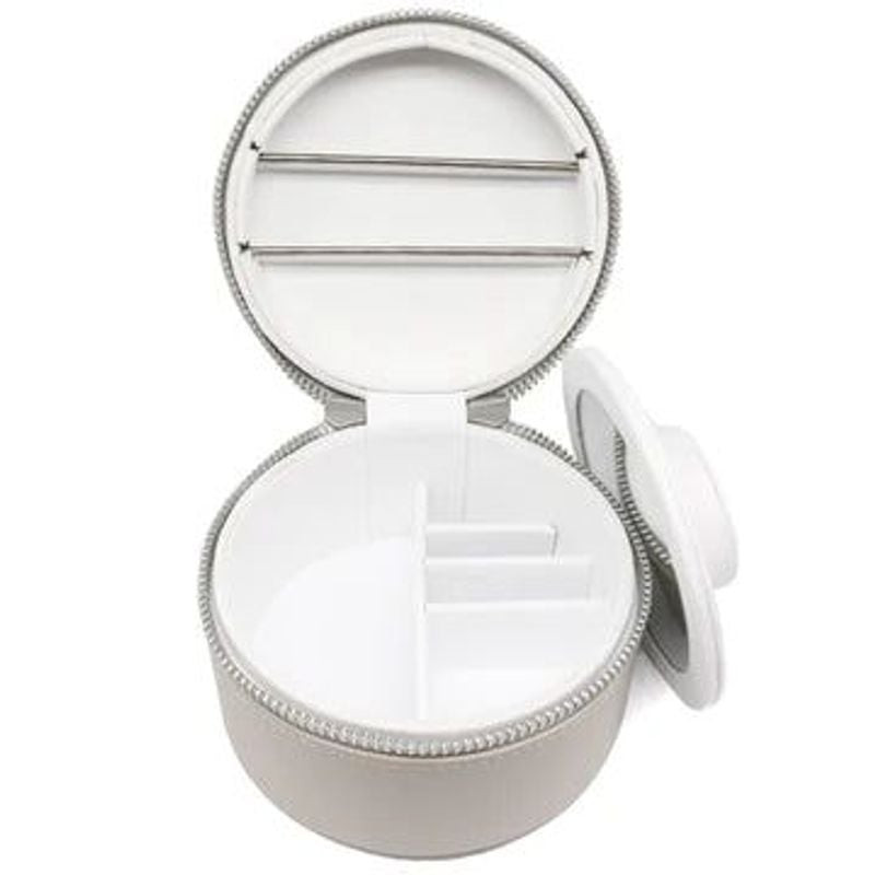 Boîte à bijoux crème Trollbeads ouverte, tiges pour perles, base divisée et miroir rond