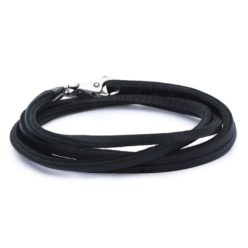 Bracelet Trollbeads double tour en cuir noir enroulé, fermoir homard argent poli, fond blanc