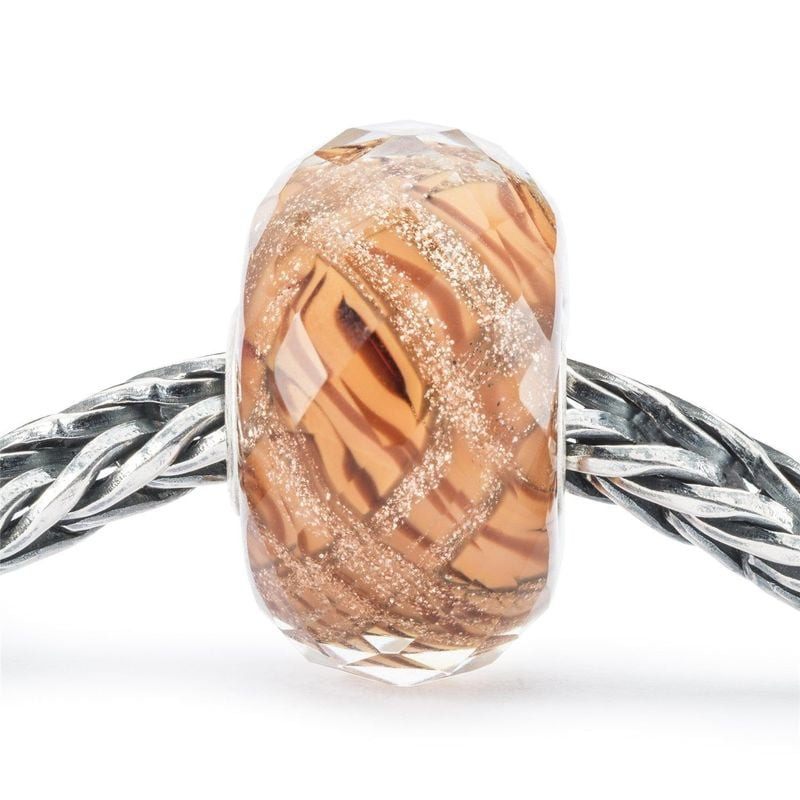 Packshot de la Perle Trollbeads Coucher de Soleil Verre Argenté, perle en verre de Murano et argent 