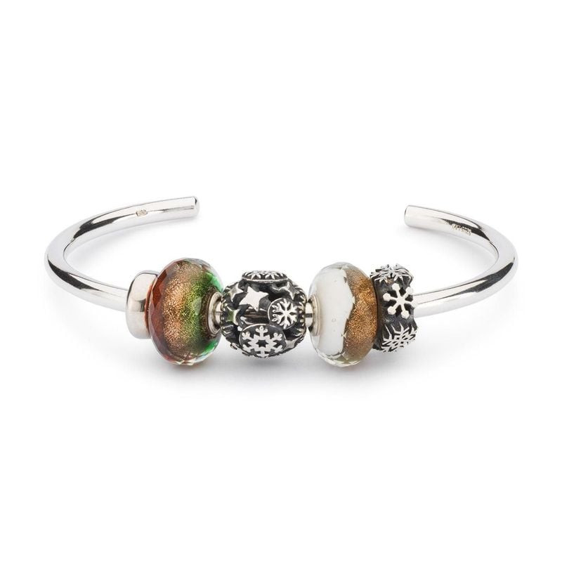 Bracelet rigide Trollbeads en argent orné de la perle de verre Vœux Chaleureux et de charms flocon s