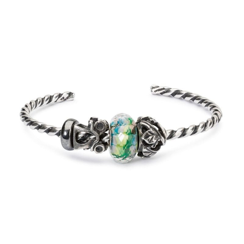 Perle TROLLBEADS Paisible Horizon en verre vert, packshot sur fond neutre