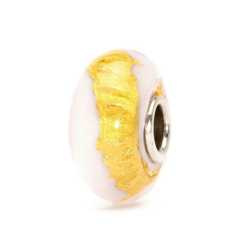 Perle de verre Trollbeads Chakra Couronne, corps blanc, bande de feuille d'or 22 carats et cœur en a