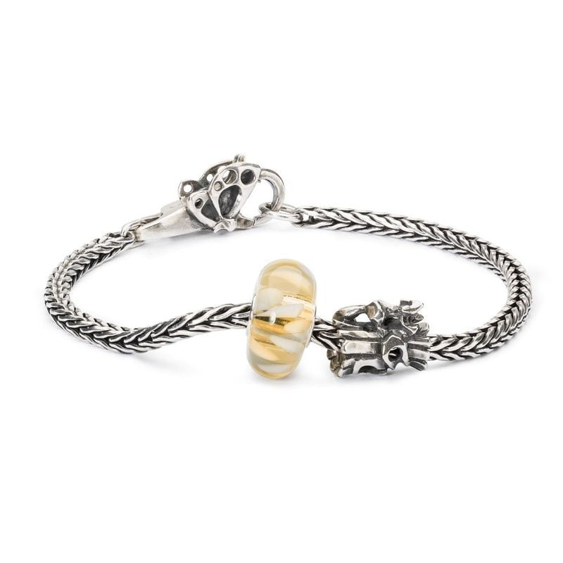 Bracelet Trollbeads en argent avec la perle de verre Brise chaude et un fermoir en argent décoratif