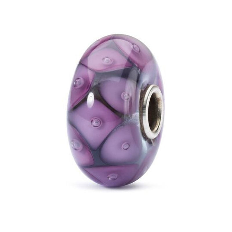 Packshot de la Perle Trollbeads Essence de l'Amitié Verre Violet, perle en verre de Murano violet.
