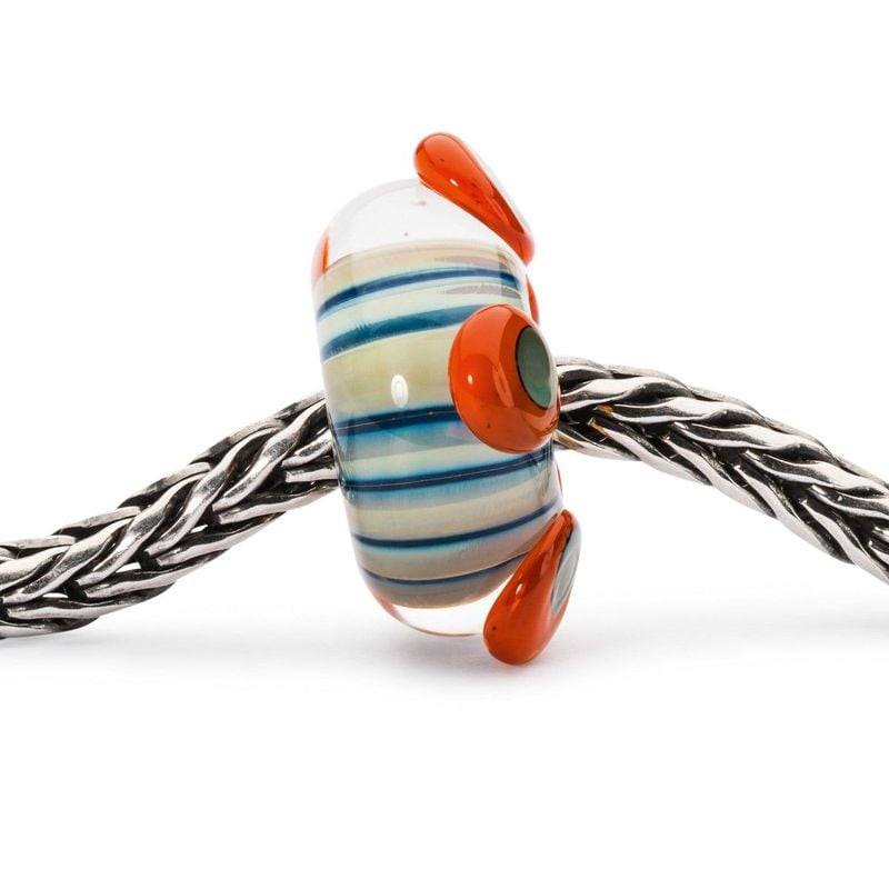 Perle Trollbeads Étamine de vie en verre montée sur un bracelet Trollbeads en argent tressé, rayures