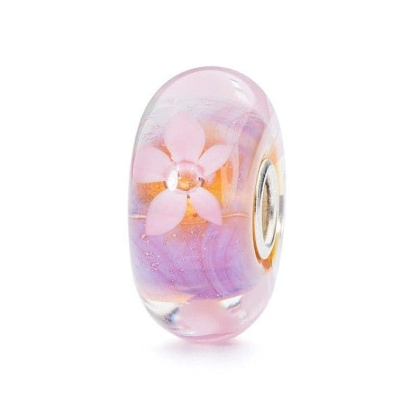 Perle de charme Trollbeads Anémone de mer en verre de Murano rose et gris, packshot sur fond neutre