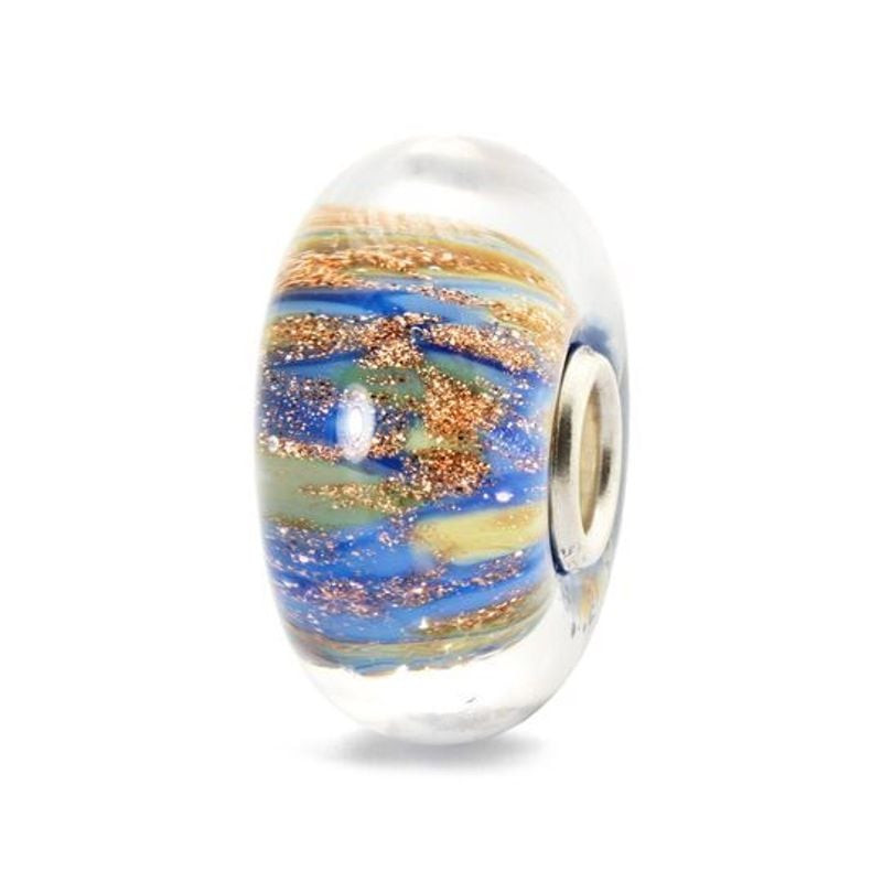 Breloque Trollbeads Fontaine de Jouvence en verre de Murano, packshot produit sur fond neutre