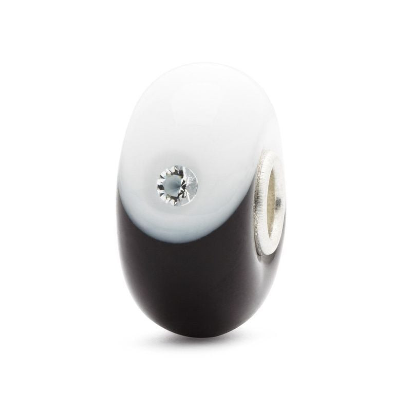 Packshot de la Perle Trollbeads Parfait Équilibre Yin Yang Verre, perle en verre soufflé à la main a
