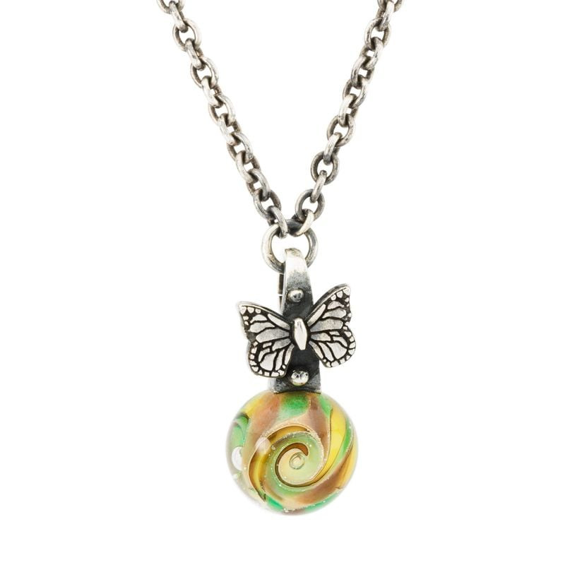 Pendentif Trollbeads Papillon Jardin avec papillon argenté et perle de verre sur chaîne Fantasy arge