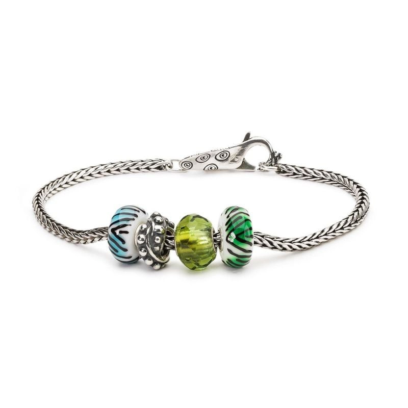 Fermoir Bracelet Trollbeads Paon Argenté en argent sterling, design paon fait main, porté sur un bra