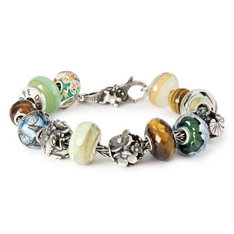 Ambiance aquatique : Perle Trollbeads Valse des Nénuphars Argenté, grenouilles et nénuphar en argent