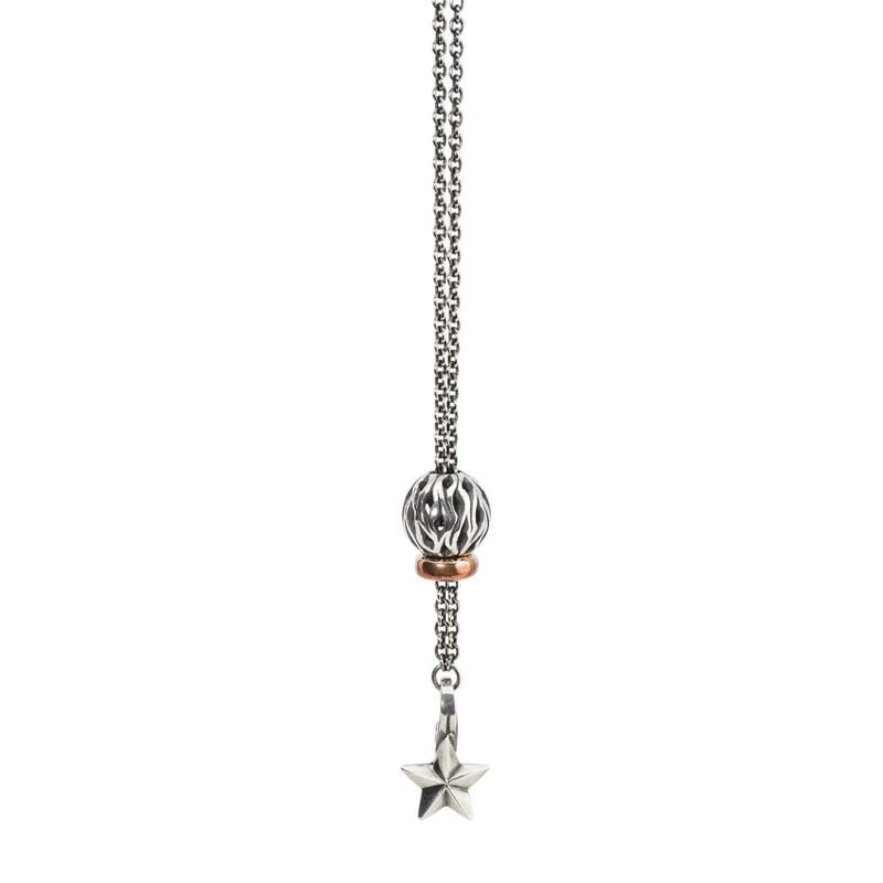 Perle Trollbeads Mouvement Argenté en argent sterling 925, présentée dans une ambiance élégante et r