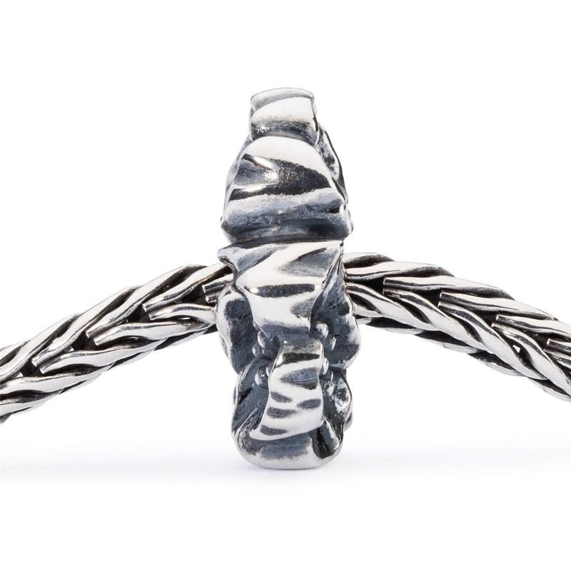 Vue d'ambiance : Perle Trollbeads Merise Cerise Sauvage Argenté, argent sterling 925