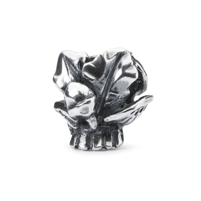 Vue arrière de la perle de charme Trollbeads Sage Hibou en argent sterling, ailes repliées et détail