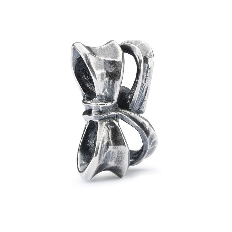 Packshot de la Perle Trollbeads Nœud Double Argenté, argent sterling 925
